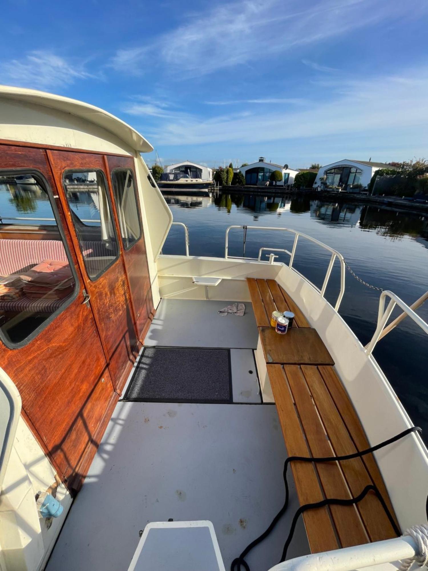 Suesses Motorboot - Bremen Ueberseestadt Eksteriør bilde