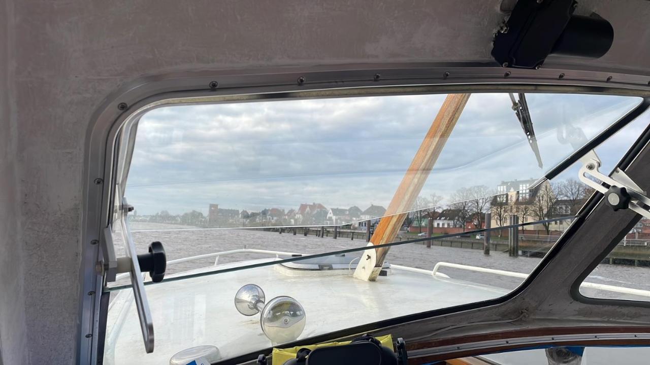 Suesses Motorboot - Bremen Ueberseestadt Eksteriør bilde